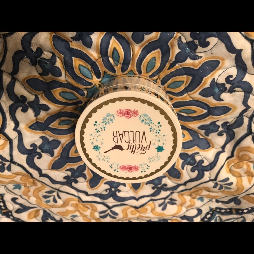 PRETTY VULGAR Translucent Setting Powder Matte - Picture 5 of 5